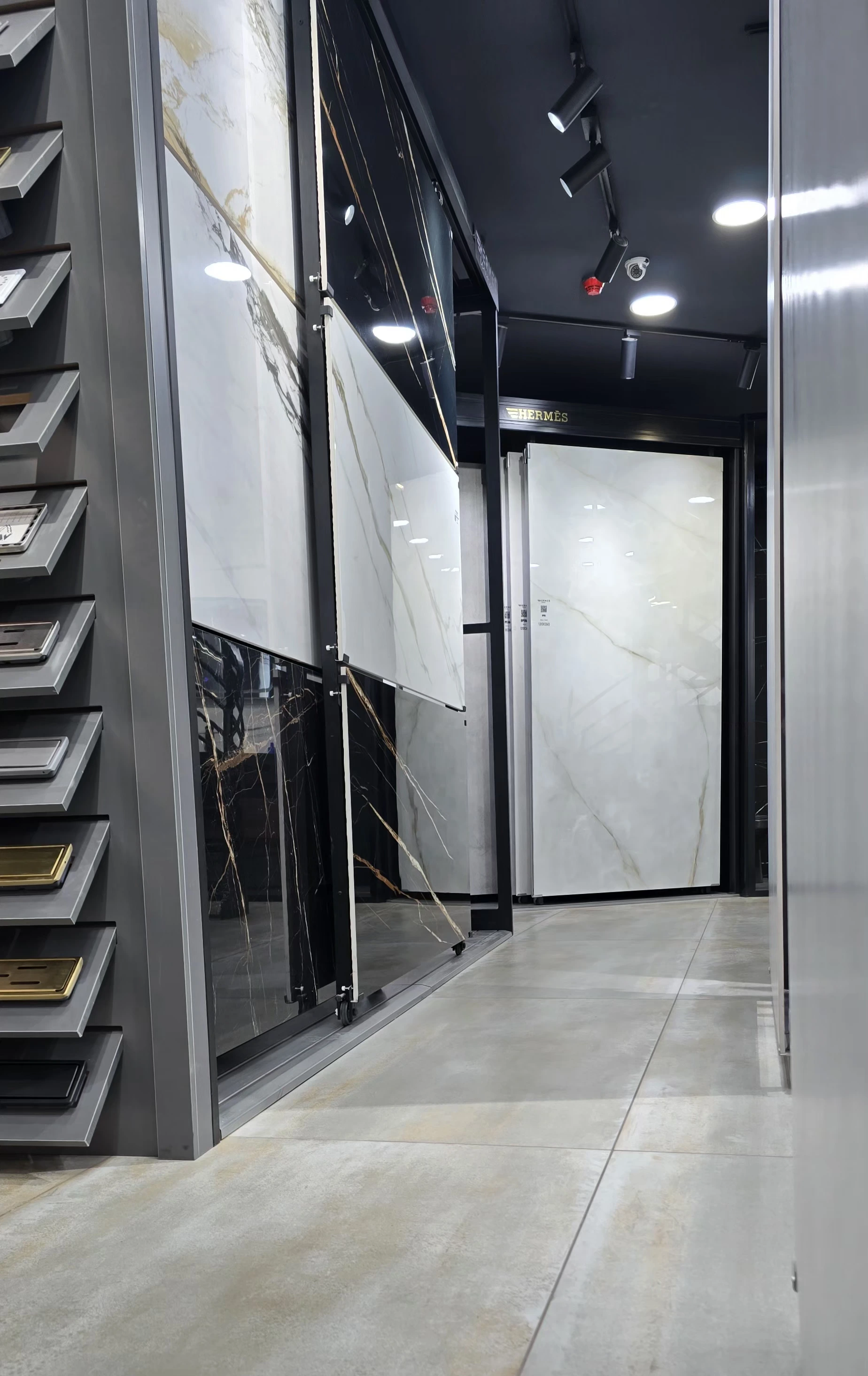 نمایندگی رسمی کاشی هرمس و حافظ